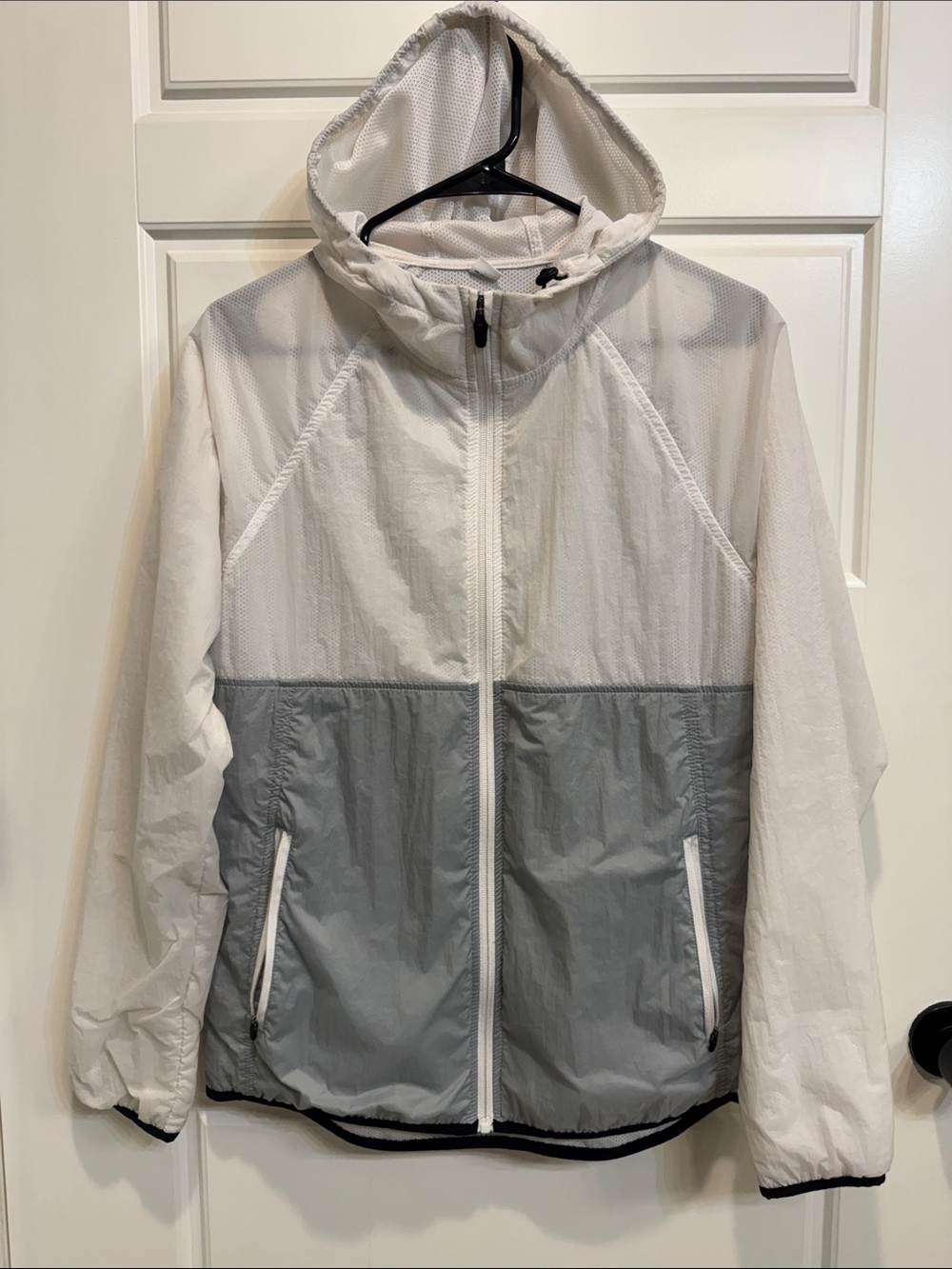 Old Navy White Mesh Active Hooded Jacket